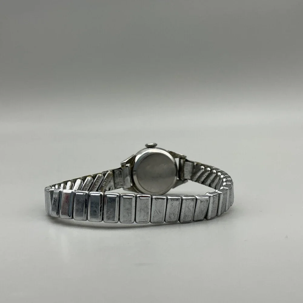 Vintage Movado Women Watch 19mm Stainless Stretch 30 Jewels Manual Swiss Stretch